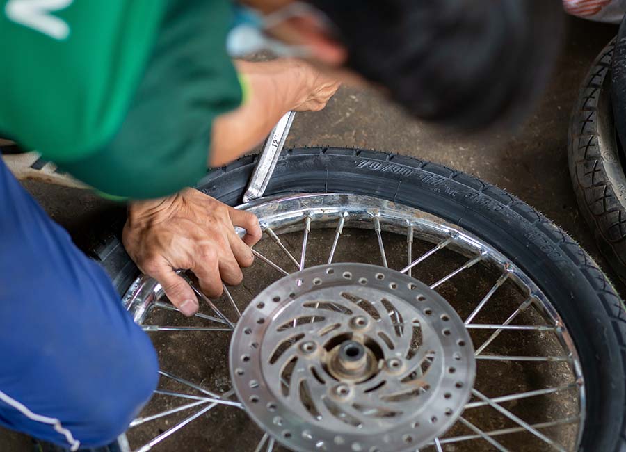 Fix a Flat Tire Boundless Rider